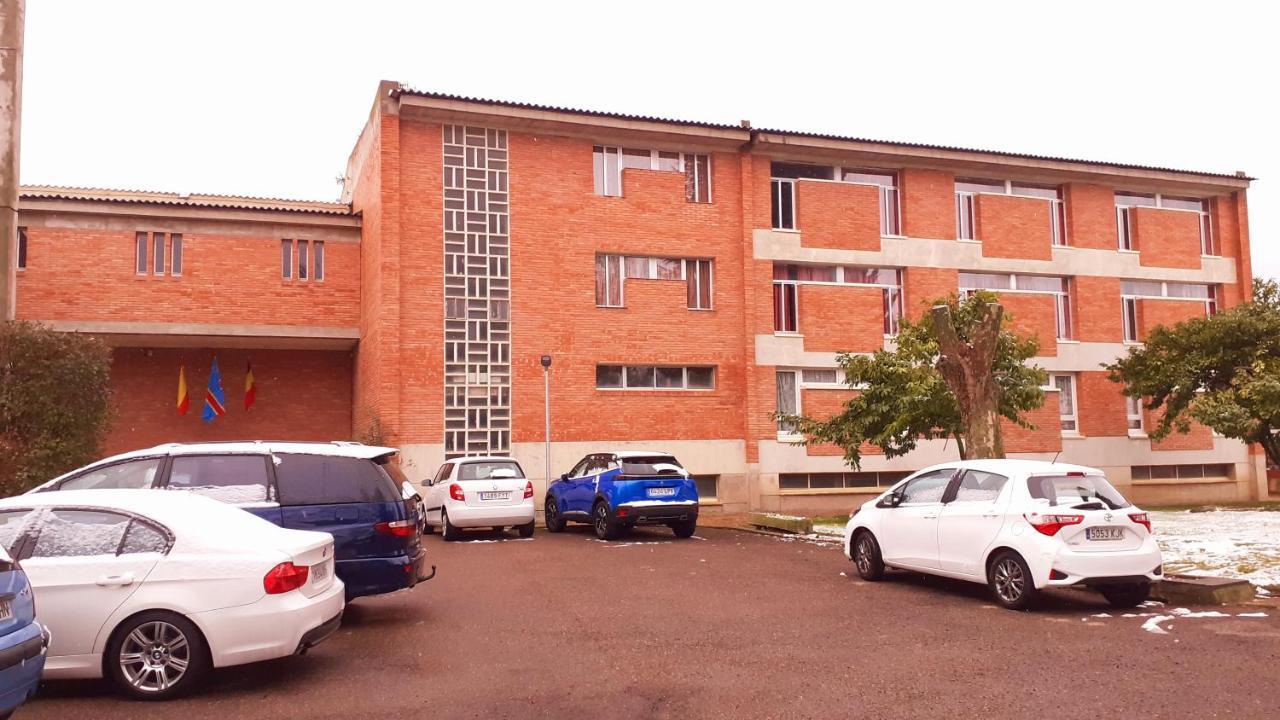 Residencia Diego Martinez Palencia Buitenkant foto