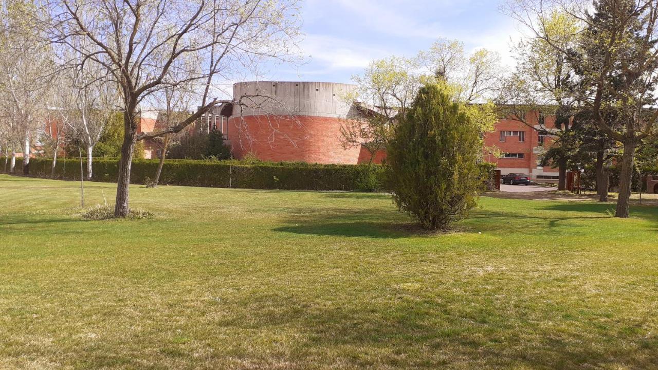 Residencia Diego Martinez Palencia Buitenkant foto
